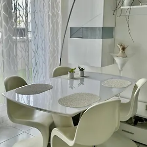 Appartement De Standing, Parking Prive, Climatise, Proche Du Centre-ville Et La Gare Centre, Avignon
